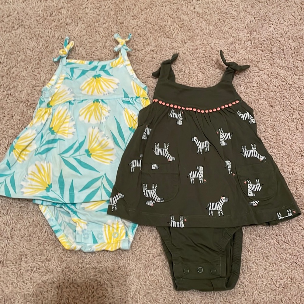 Set of 2 12 month Carter’s rompers